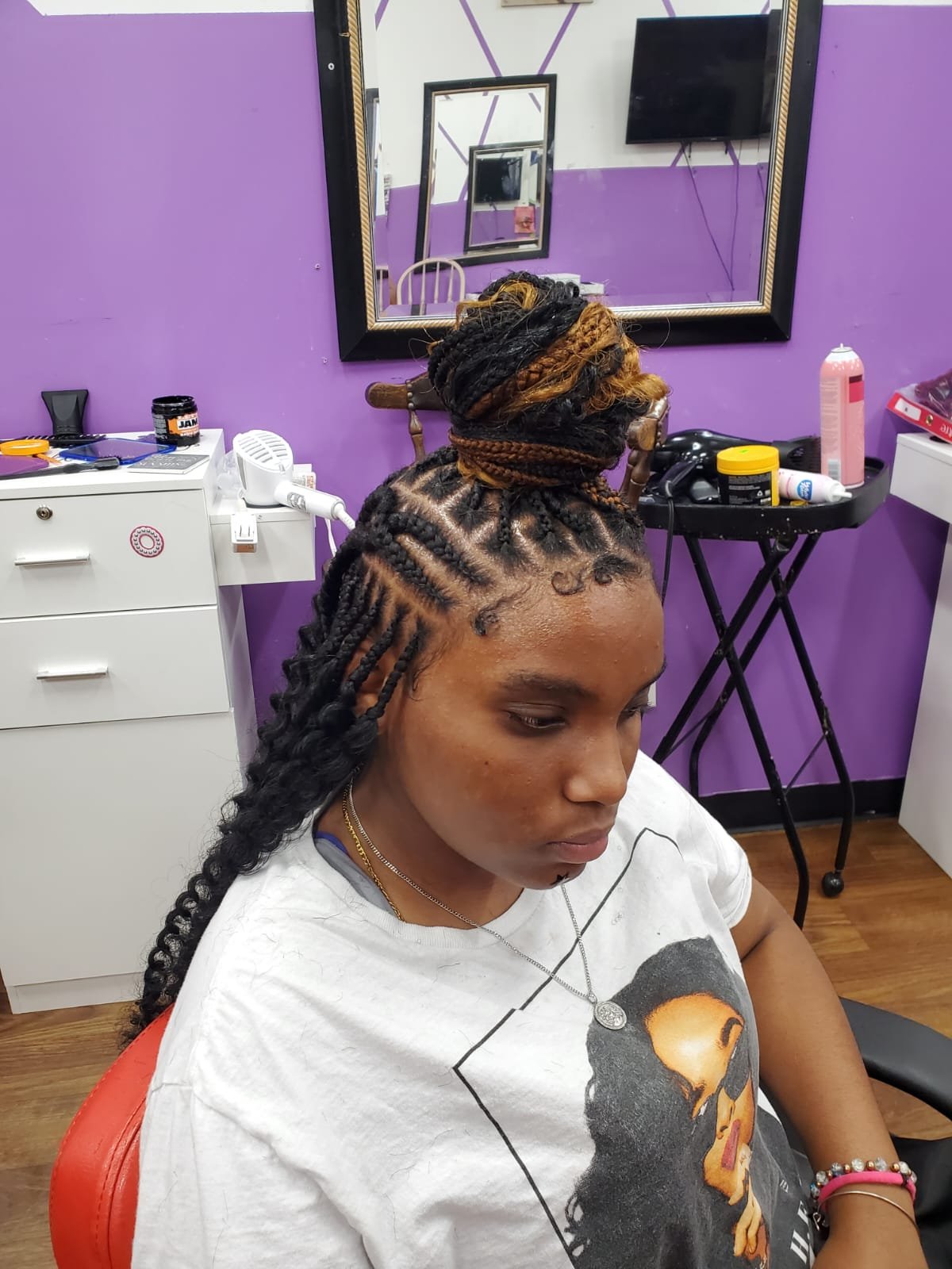 Unique Hair Braiding